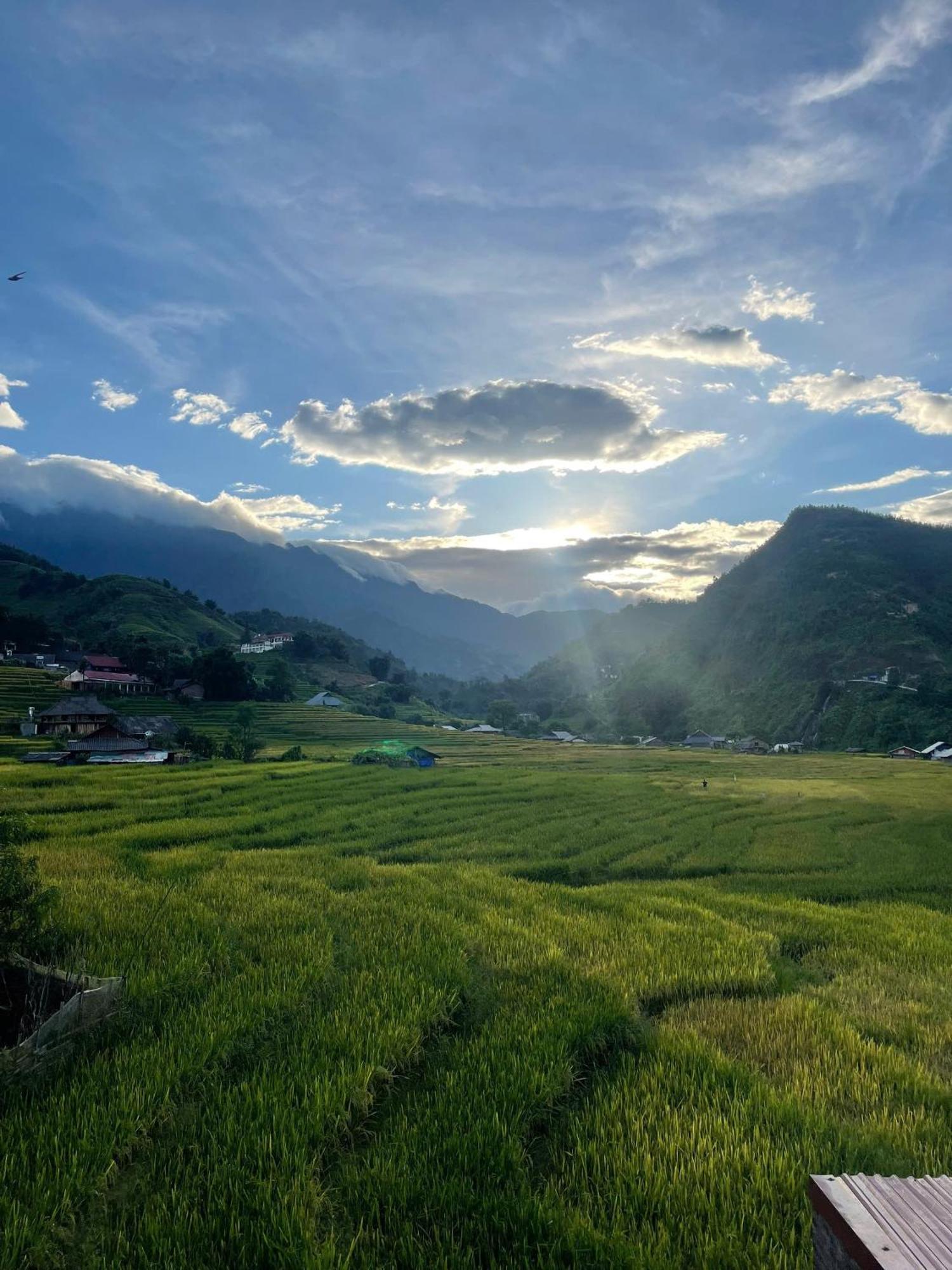 Lanh Sapa Homestay Luaran gambar